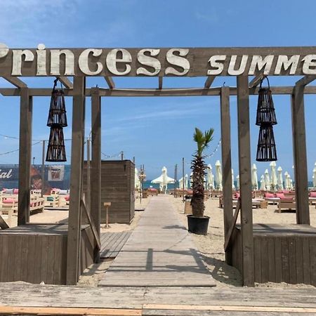 Mamaia Vip Apartment מראה חיצוני תמונה
